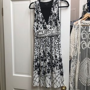 Karen Kane sleeveless dress
